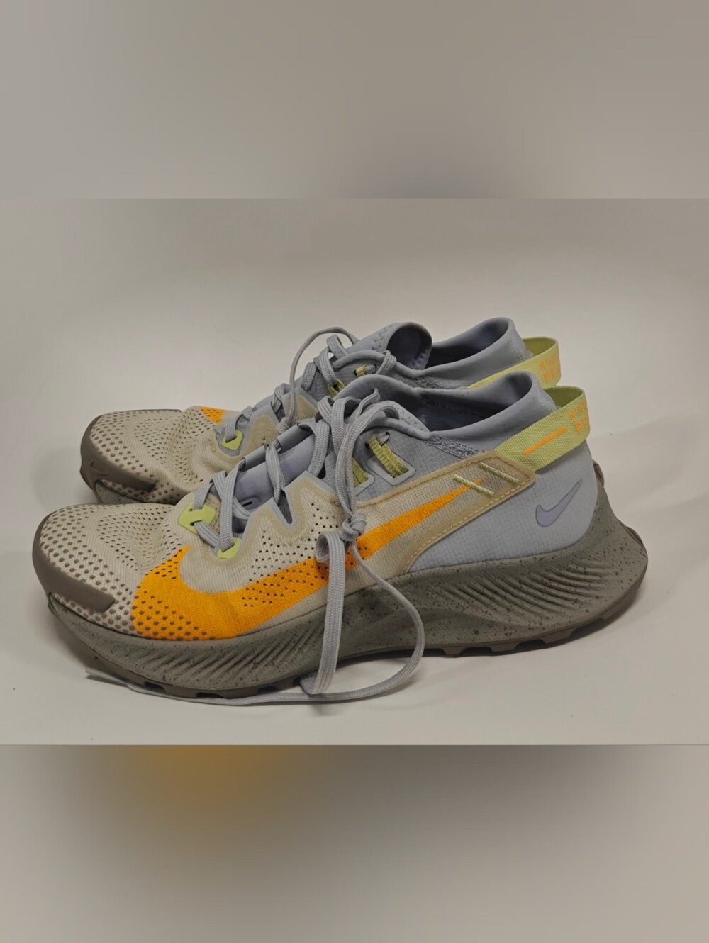 Nike Pegasus Trail 2 Womens Trail Running Shoes Limelight Laser Orange Size 8.5